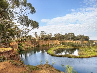 Natural red cliffs adjacent to the Werribee River